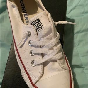 Size 6 Women’s Converse slip-ons